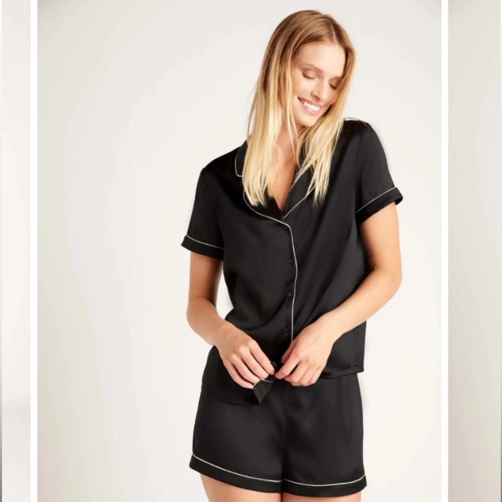 Quince 100% Washable Black Silk Pajama Top with Piping Size Large